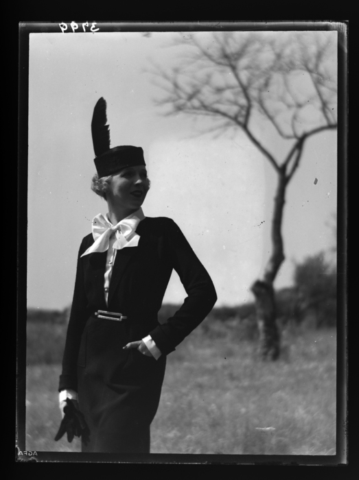 Ina Claire (1930) - Martin Munkácsi Tablo