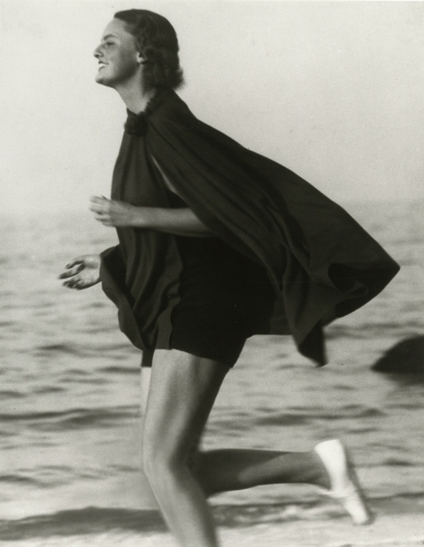 Lucile Brokaw, Harper's Bazaar (1933) - Martin Munkácsi Tablo