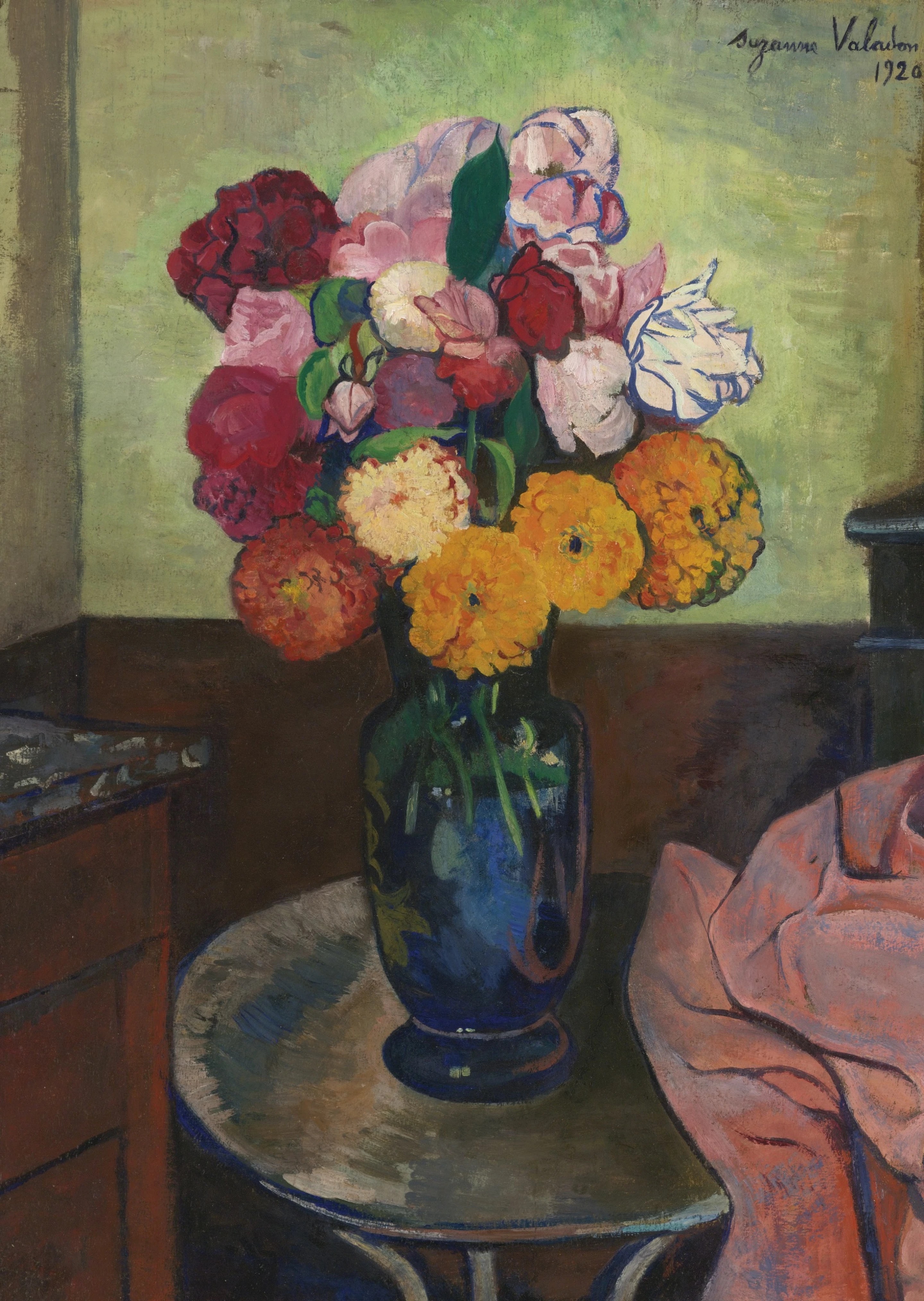 Flower vase on a round table (1920) Suzanne Valadon tablo - Dekolata