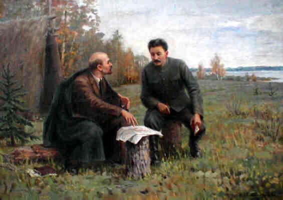 Lenin and Stalin in the summer of (1917) Ivan Vladimirov tablo - Dekolata