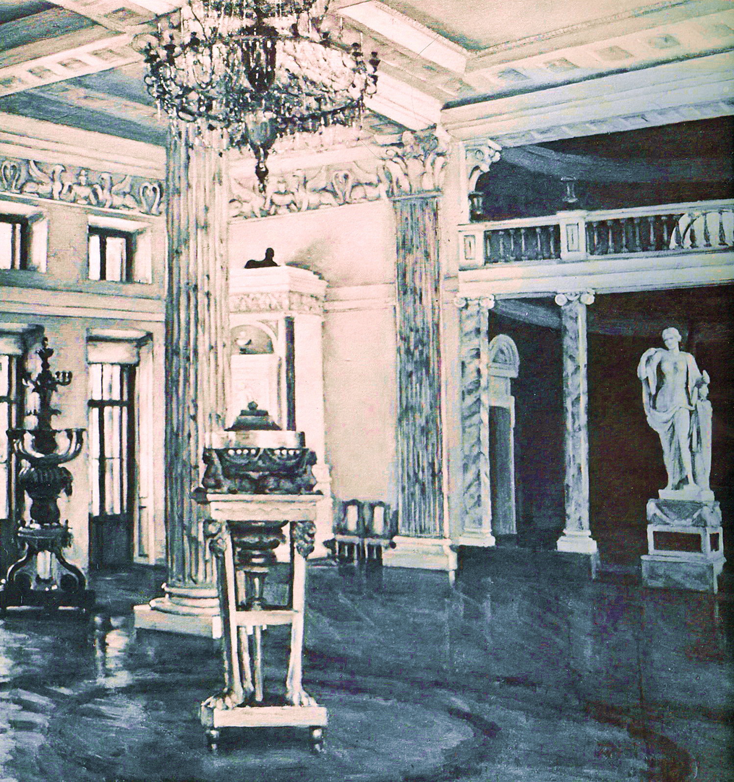 Concert Hall of the Ostankino Palace (1950) Konstantin Yuon tablo - Dekolata